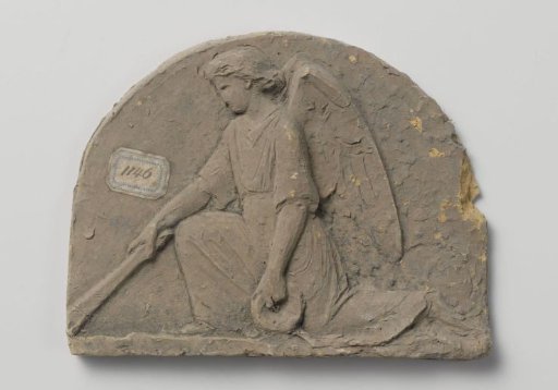 Kneeling angel, semi-circular