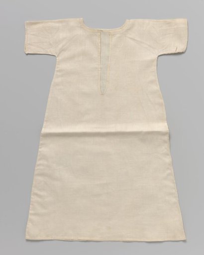 Shirt or sleeved shirt of linen