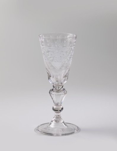 Goblet with triangular fields containing stylized vines