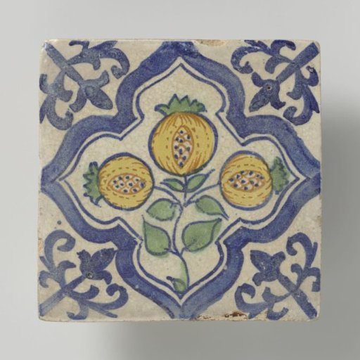 Tile with pomegranates in a quatrefoil pattern