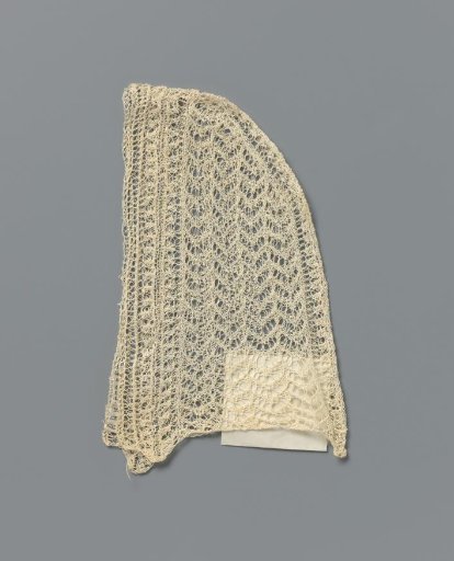 Knitted undercap of fine cotton, with openwork stitch