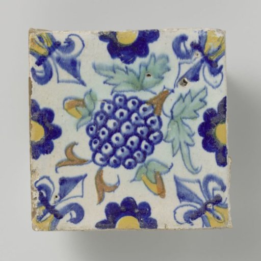 Tile with a bunch of grapes