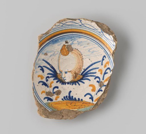 Fragment of a plate with a cherub on the flat