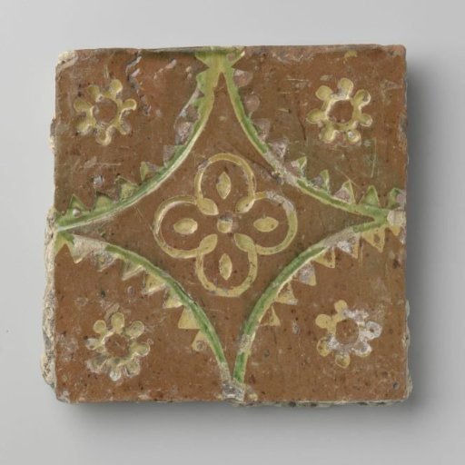 Floor tile