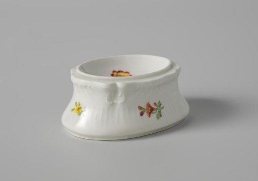 Salt cellar with bouquets and flower sprays