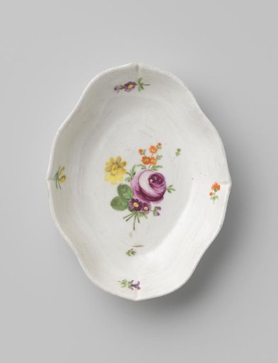 Dish with a bouquet and flower sprays