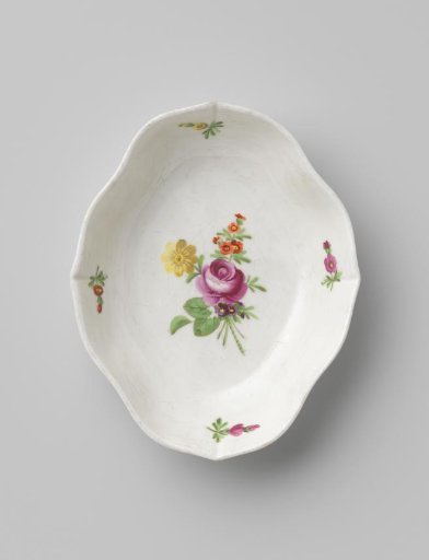 Dish with a bouquet and flower sprays