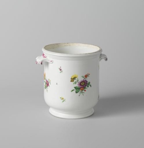 Jardiniere with bouquets and flower sprays