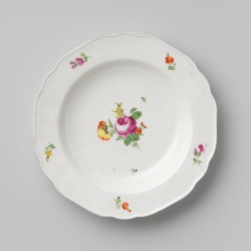 Plate with a bouquet and flower sprays