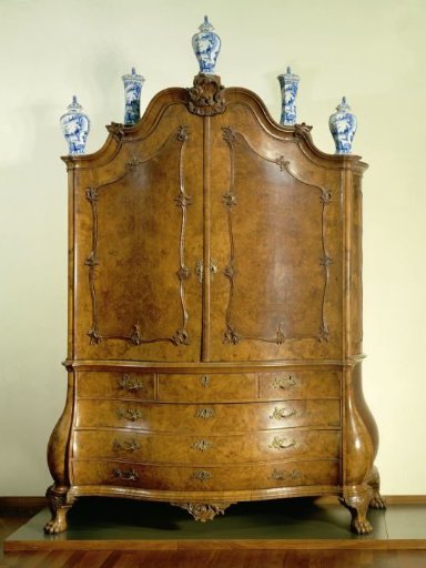 Oak cabinet, veneered with burr walnut
