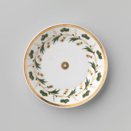Saucer with a border of grapevines and flowers