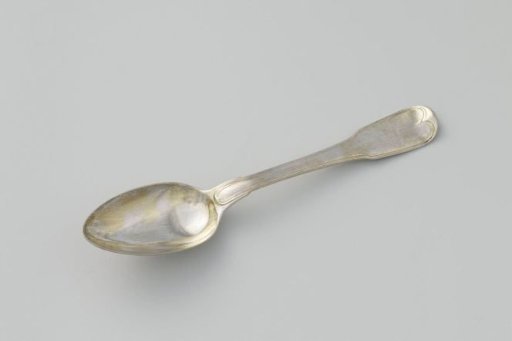 Spoon with the Clifford coat of arms