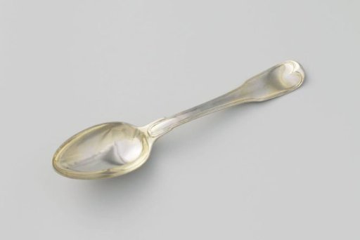 Spoon with the Clifford coat of arms