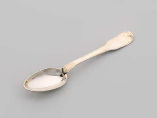 Dessert spoon with the Clifford coat of arms