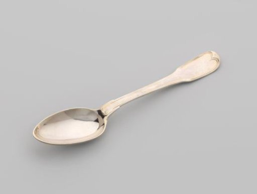 Dessert spoon with the Clifford crest