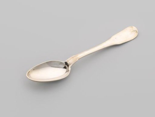 Dessert spoon with the Clifford crest