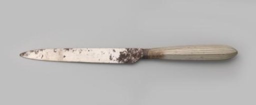 Knife with a longitudinally grooved handle tapering to a point