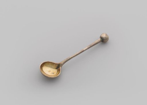 Salt spoon with a round bowl and round stem with a ball finial