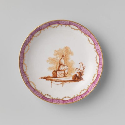 Porcelain dish