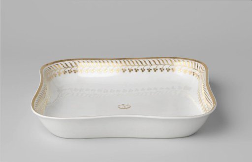 Dish with stylized floral scrolls