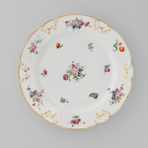 Plate with bouquets and flower sprays