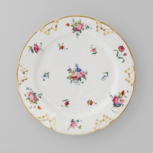 Plate with bouquets and flower sprays