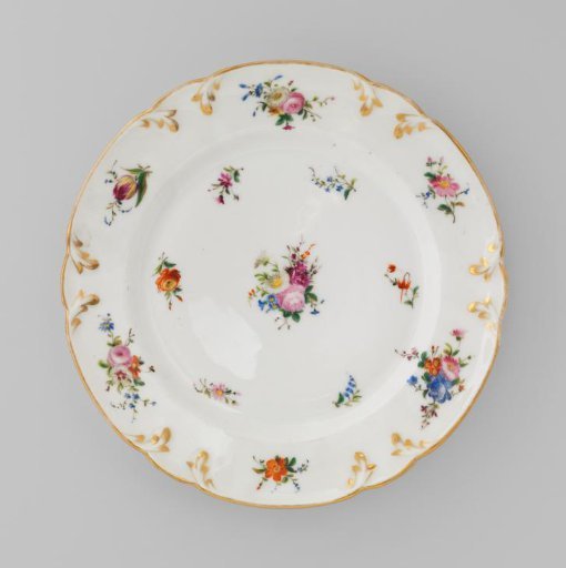 Plate with bouquets and flower sprays