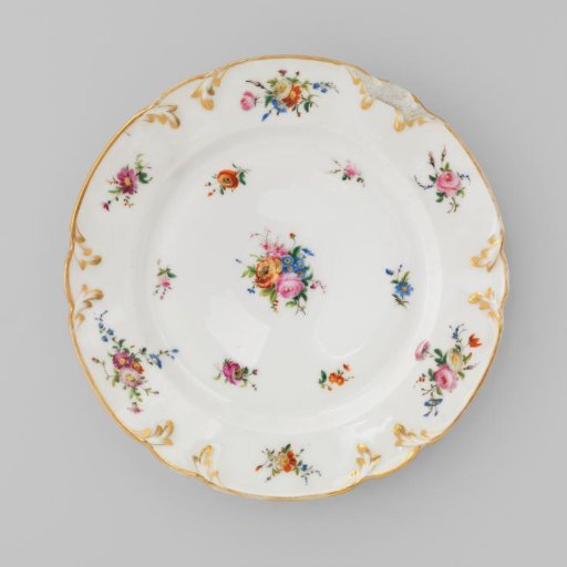 Plate with bouquets and flower sprays