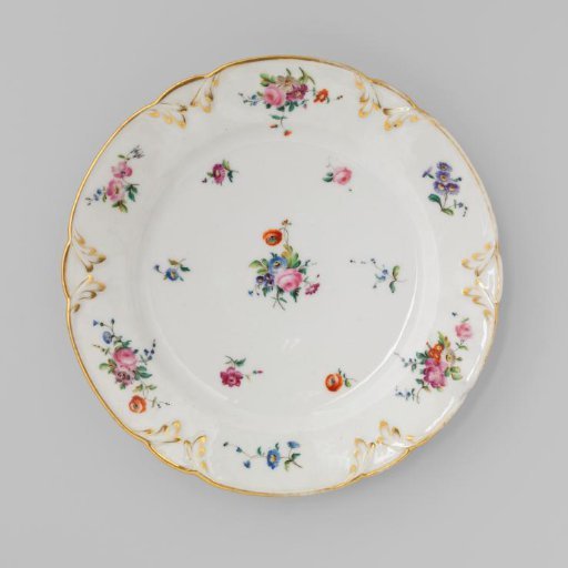 Plate with bouquets and flower sprays