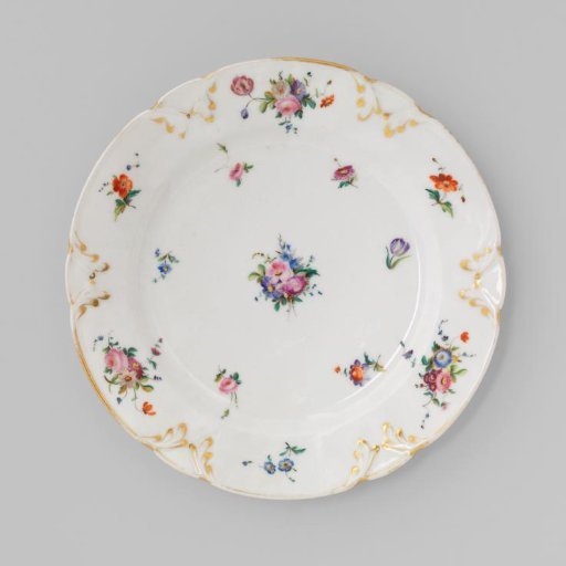 Plate with bouquets and flower sprays