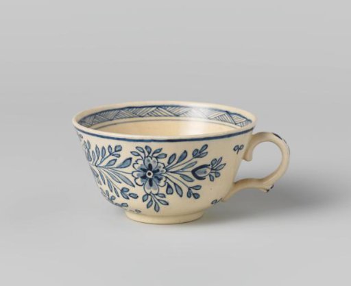 Cup, painted with flowers
