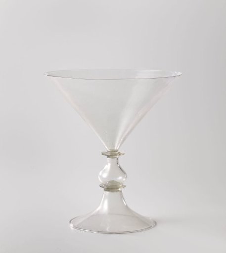 Chalice glass with trumpet-shaped foot