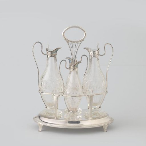 Holder of an oil and vinegar set with four bottles, the Clifford family coat of arms