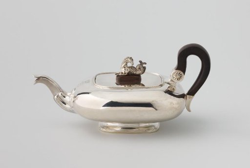 Teapot, belonging to a tea service, rounded rectangular, with monogram AS