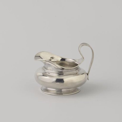 Milk jug with the Clifford family coat of arms