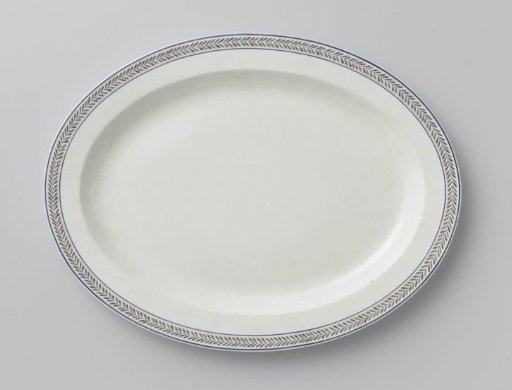 Schotel van hardgebakken aardewerk, Wedgwood cream ware.