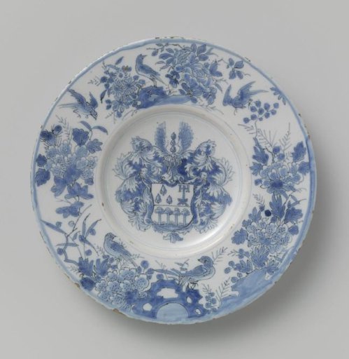 Two plates with an unknown coat of arms
