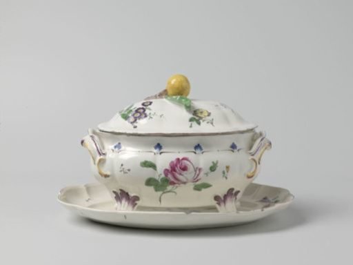 Terrine with lid and saucer, painted with a sprinkling motif