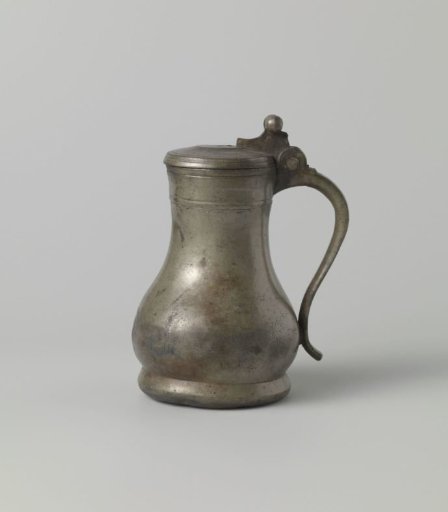 Tin jug with lid and an Agnus Dei on the base