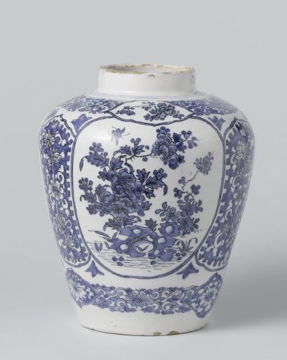 Pot (without lid) of faience with floral decoration