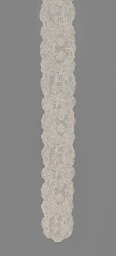 Bonnet lappets of Binche lace, sewn together