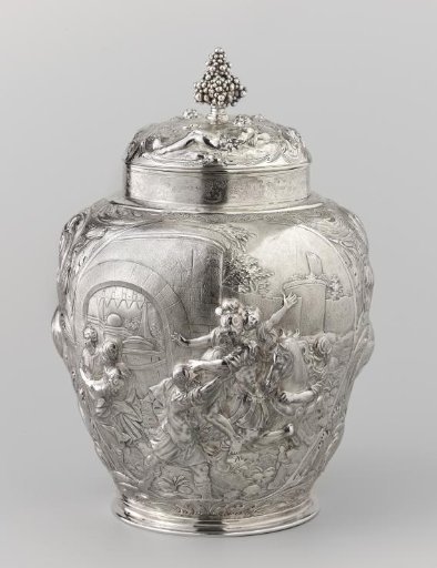 Lidded pot