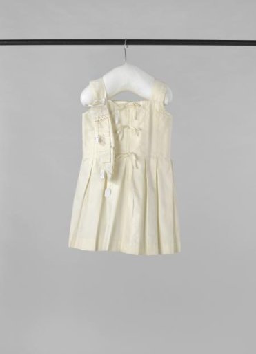 Fragment of white cotton steel with scalloped edge and English embroidery