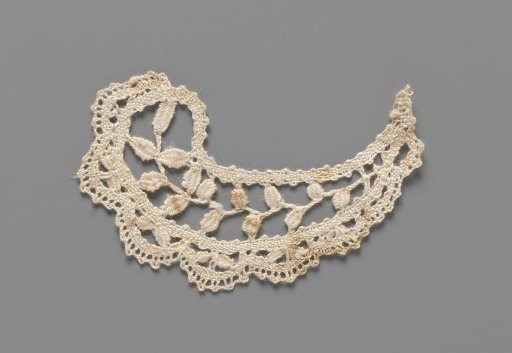 Motif of bobbin lace in 'paisley' shape