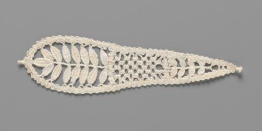 Motif of bobbin lace in the shape of an elongated drop