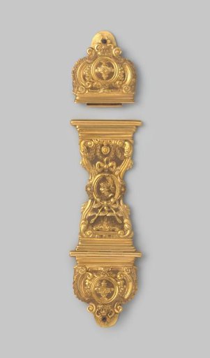 Book lock, the locking plate with a portrait medallion