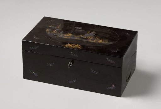 Writing case with a depiction of ships at the roadstead of Batavia