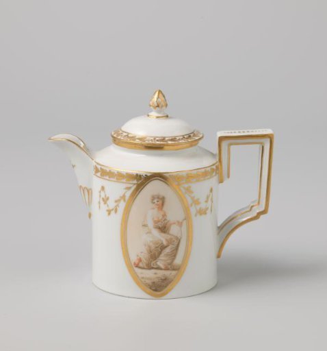 Cover of a milk jug with a foliate scroll