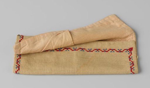 Embroidered travel bag