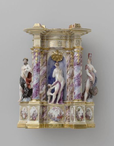 Temple with Venus and Amor, flanked by Jupiter and Juno